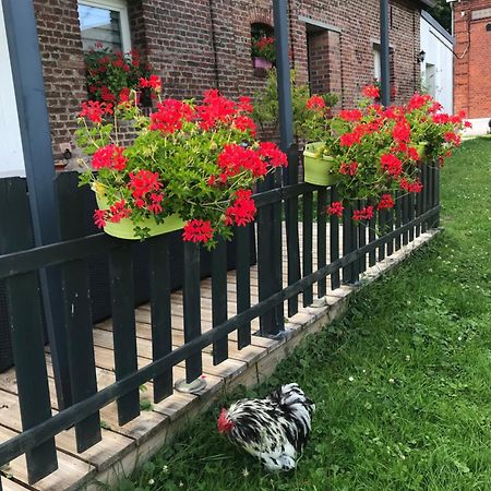 Chambre D'Hotes "Coquelicot" Nurlu Екстер'єр фото